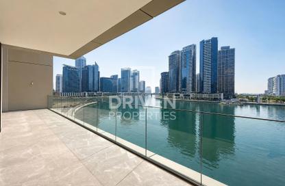 Duplex - 3 - 5 for rent in Peninsula Four - Peninsula - Business Bay - Dubai