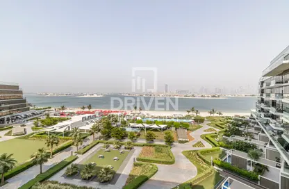 Apartment - 3 Bedrooms - 4 Bathrooms for sale in The 8 - The Crescent - Palm Jumeirah - Dubai