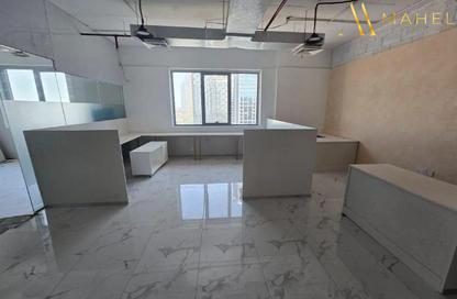 Office Space - Studio - 1 Bathroom for rent in Executive Bay - Business Bay - Dubai