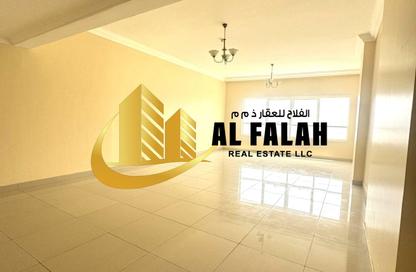 Apartment - 3 Bedrooms - 3 Bathrooms for rent in Al Mamzar - Al Mamzar - Sharjah - Sharjah