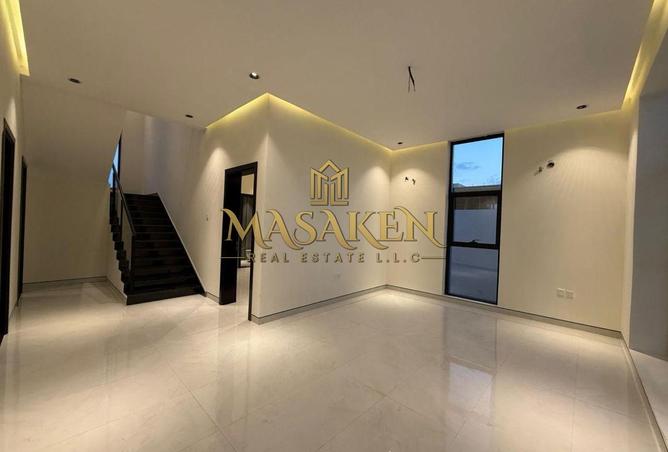 57780170 - Property Image 3