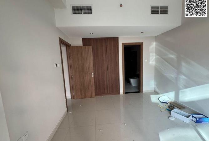 73112109 - Property Image 3