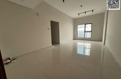 Apartment - 2 Bedrooms - 2 Bathrooms for rent in Gulfa Towers - Al Rashidiya 1 - Al Rashidiya - Ajman