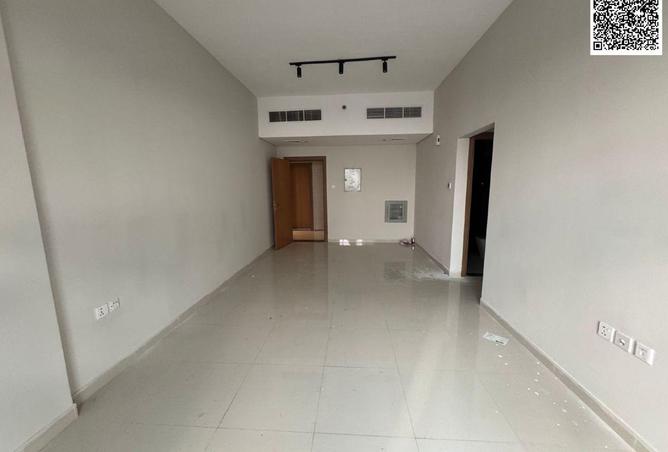 73112109 - Property Image 2