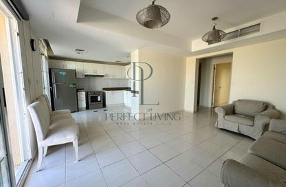 Villa - 2 Bedrooms - 3 Bathrooms for rent in Springs 6 - The Springs - Dubai
