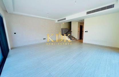 Villa - 5 Bedrooms - 6 Bathrooms for rent in Portofino - Damac Lagoons - Dubai