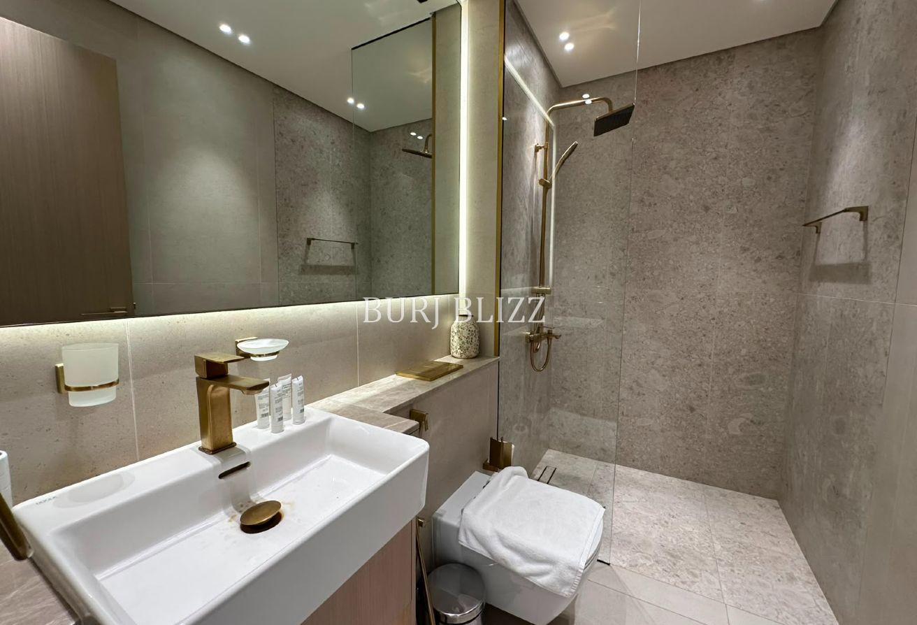 Modern Elegance | Huge Layout | Community View photo 11