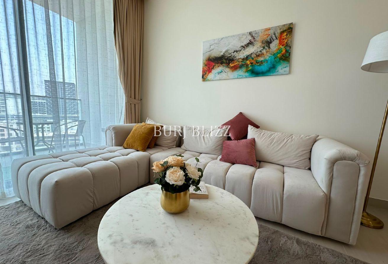 Modern Elegance | Huge Layout | Community View photo 4