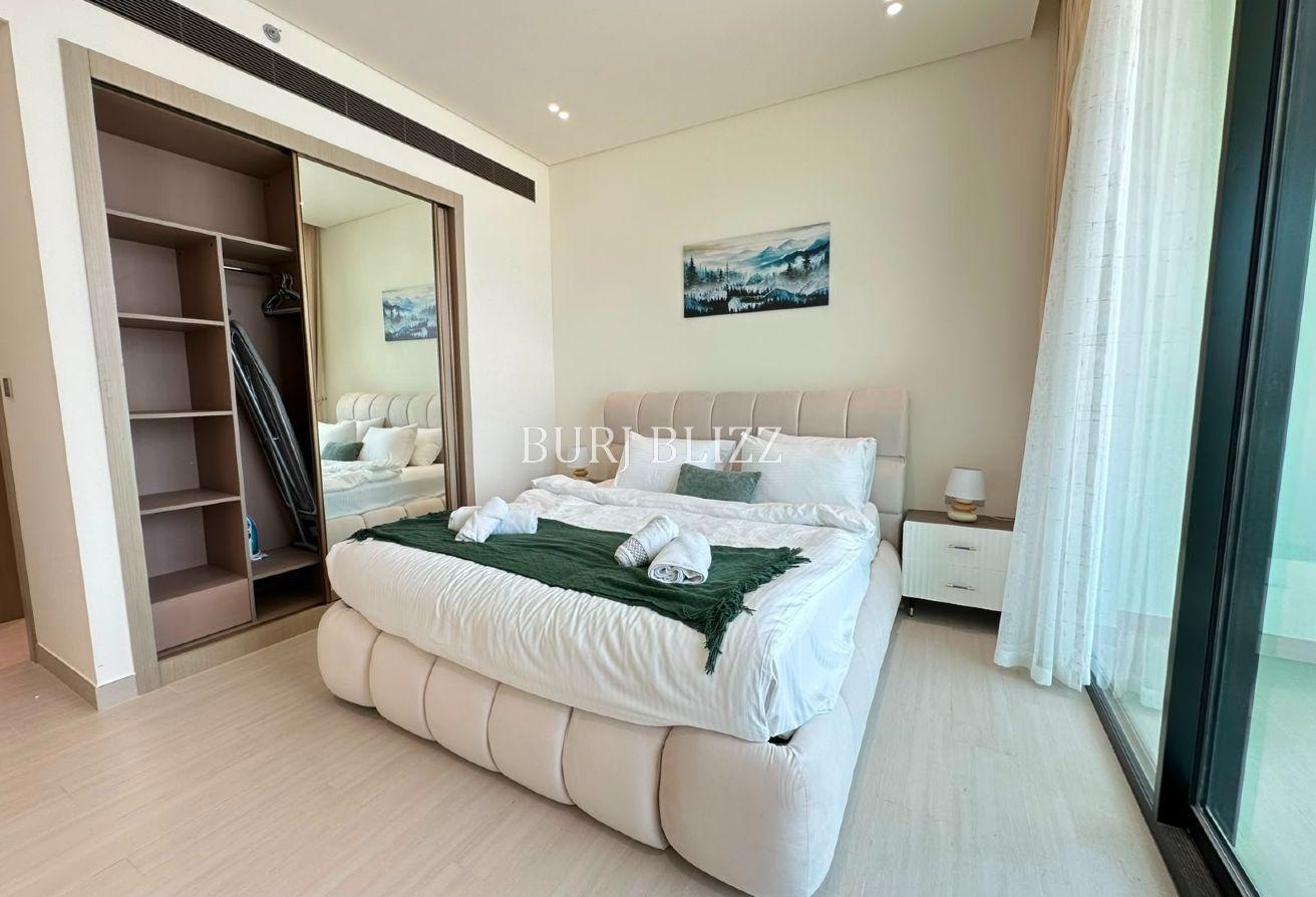 Modern Elegance | Huge Layout | Community View photo 8