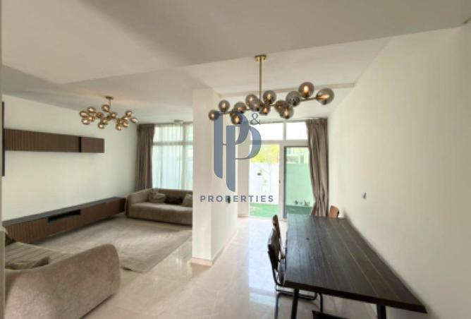 73851227 - Property Image 2