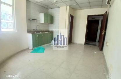 Apartment - Studio - 1 Bathroom for rent in Muwaileh - Sharjah Apartment - Studio - 1 Bathroom for rent in Muwaileh - Sharjah
