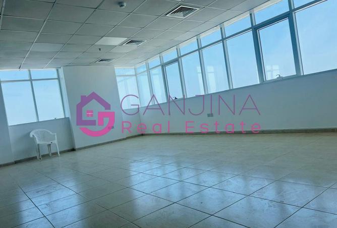 56938067 - صورة العقار 2