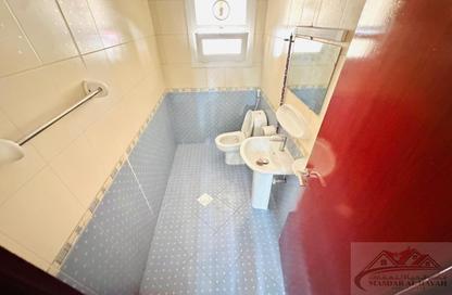 Apartment - 1 Bedroom - 2 Bathrooms for rent in Muwaileh 29 Building - Muwaileh - Sharjah