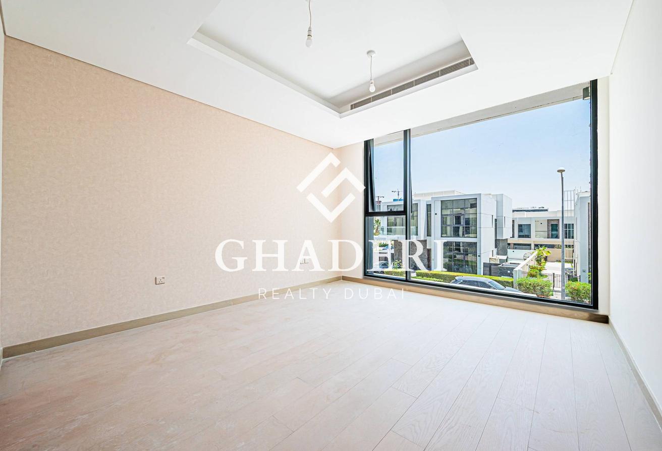 New Super Large Villa | Golf View | Viewing Today photo 17