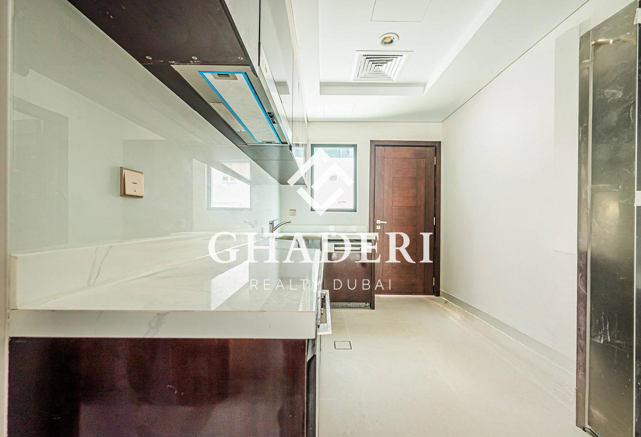 New Super Large Villa | Golf View | Viewing Today photo 11