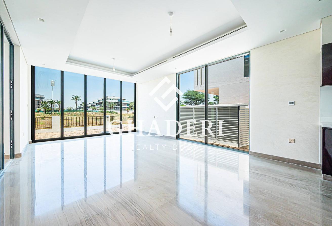 New Super Large Villa | Golf View | Viewing Today photo 9