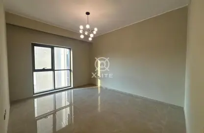 شقة - غرفة نوم - 2 حمامات للايجار في أفينيو ريزيدنس 4 - افينيو ريزدنس - الفرجان - دبي