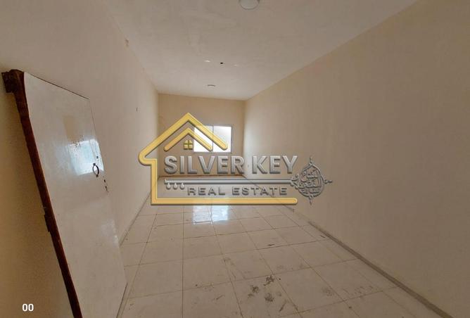 65174404 - Property Main Image