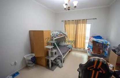 شقة - 2 غرف نوم - 2 حمامات للايجار في 31 مزايا - كيو بوينت - ليوان - دبي لاند - دبي