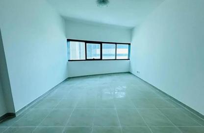Apartment - 3 Bedrooms - 3 Bathrooms for rent in Al Mamzar Tower - Al Mamzar - Sharjah - Sharjah