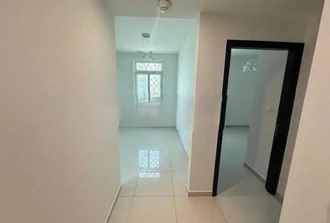 98682757 - Property Image 2