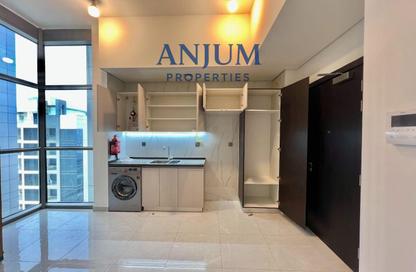 Apartment - Studio - 1 Bathroom for rent in Al Jaddaf - Dubai