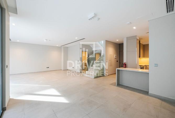 132978817 - Property Main Image