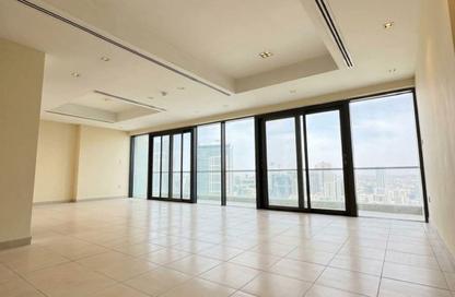 Apartment - 3 Bedrooms - 5 Bathrooms for rent in Al Khan Corniche - Al Khan - Sharjah