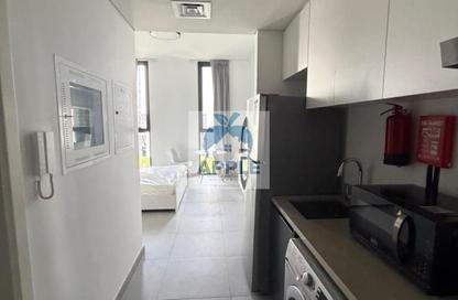 Apartment - Studio - 1 Bathroom for rent in The Link - East Village - Aljada - Sharjah