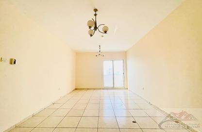 Apartment - 1 - 2 for rent in Al Nada Tower - Al Nahda - Sharjah