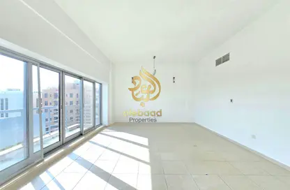 Apartment - 3 Bedrooms - 4 Bathrooms for rent in Al Qusais 2 - Al Qusais Residential Area - Al Qusais - Dubai