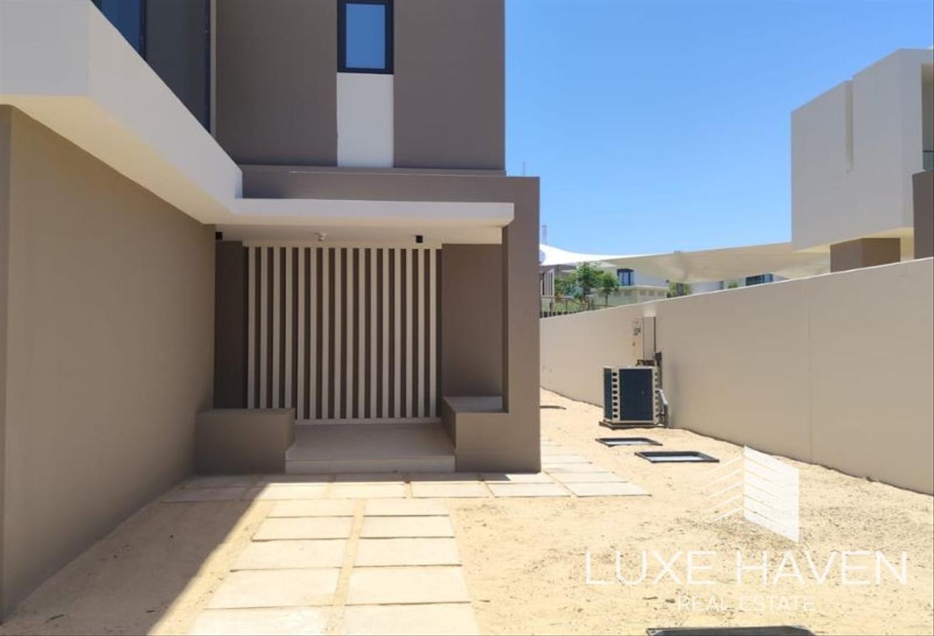 Exclusive Luxurious Villa | Large Layout photo 16