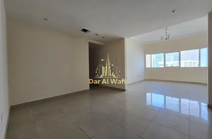 Apartment - 2 Bedrooms - 2 Bathrooms for rent in Al Hafeet Tower 7 - Al Nahda - Sharjah