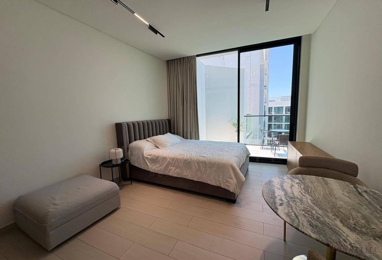 Spacious Studio for Rent | Prime JVC Location photo 2
