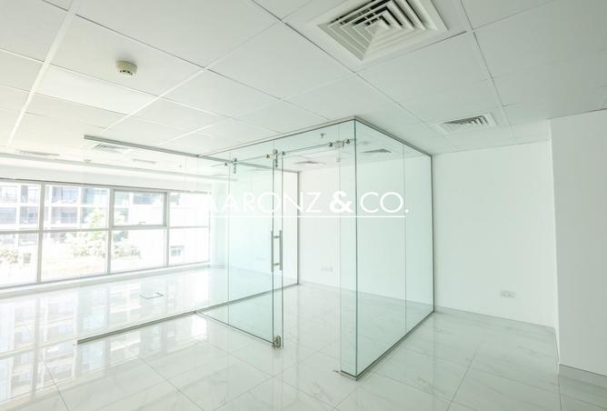 83651713 - Property Image 3