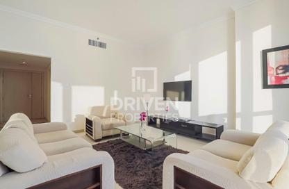 Apartment - 2 Bedrooms - 3 Bathrooms for rent in Al Bateen Residences - Jumeirah Beach Residence - Dubai