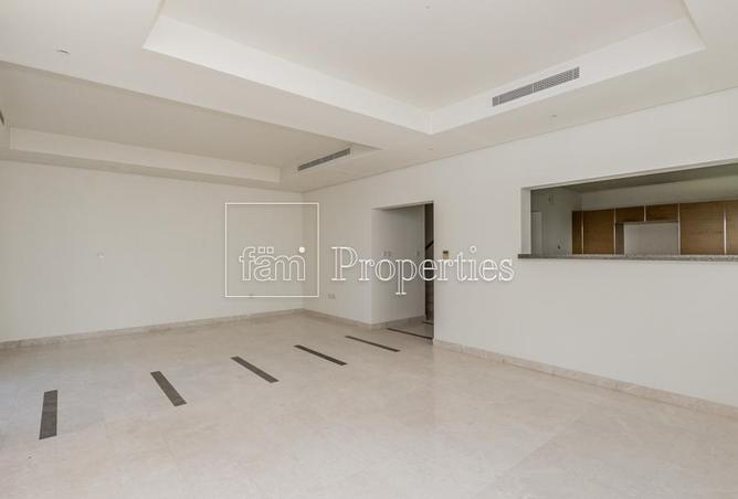 83647820 - Property Image 3
