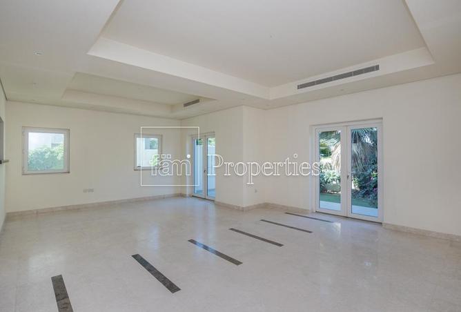 83647820 - Property Image 2