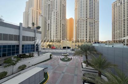 Apartment - 1 - 2 for rent in The Point - Dubai Marina - Dubai