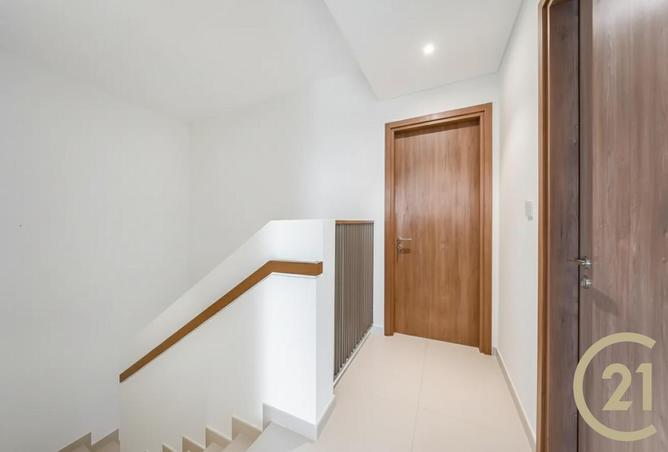 97384387 - Property Image 2