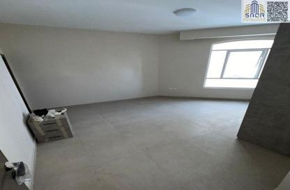 Whole Building - 7+ - 7+ for sale in Corniche Tower - Ajman Corniche Road - Ajman Whole Building - 7+ - 7+ for sale in Corniche Tower - Ajman Corniche Road - Ajman