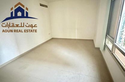 شقة - 3 غرف نوم - 4 حمامات للايجار في شارع التعاون - التعاون - الشارقة