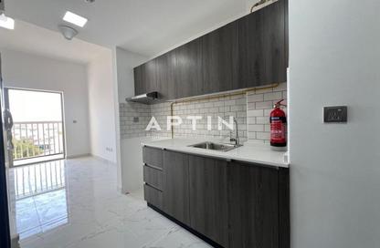 Apartment - Studio - 1 for rent in Time 1 - Dubai Land Residence Complex - Dubai Apartment - Studio - 1 for rent in Time 1 - Dubai Land Residence Complex - Dubai
