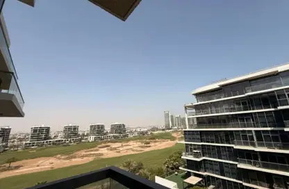 Apartment - Studio - 1 Bathroom for sale in Golf Horizon B - Golf Horizon - Golf Town - DAMAC Hills - Dubai