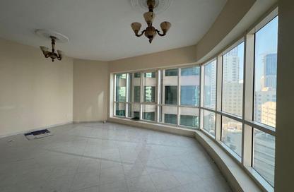Apartment - 1 Bedroom - 2 Bathrooms for rent in Al Majaz 3 - Al Majaz - Sharjah