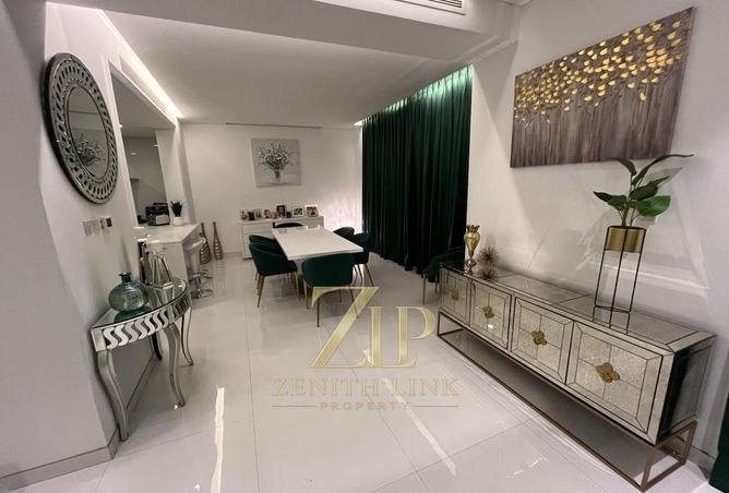 4BR VILLA | FULLY FURNISHED | ROOFTOP TERRACE