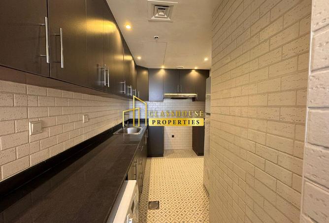121995410 - Property Image 2