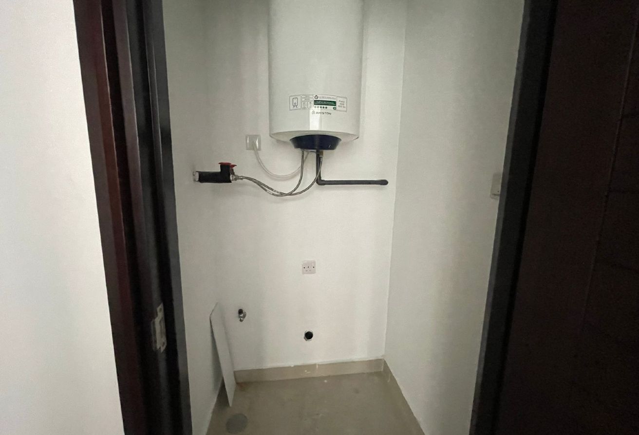Burj Khalifa View| Spacious Unit| Contact Now! — image 16