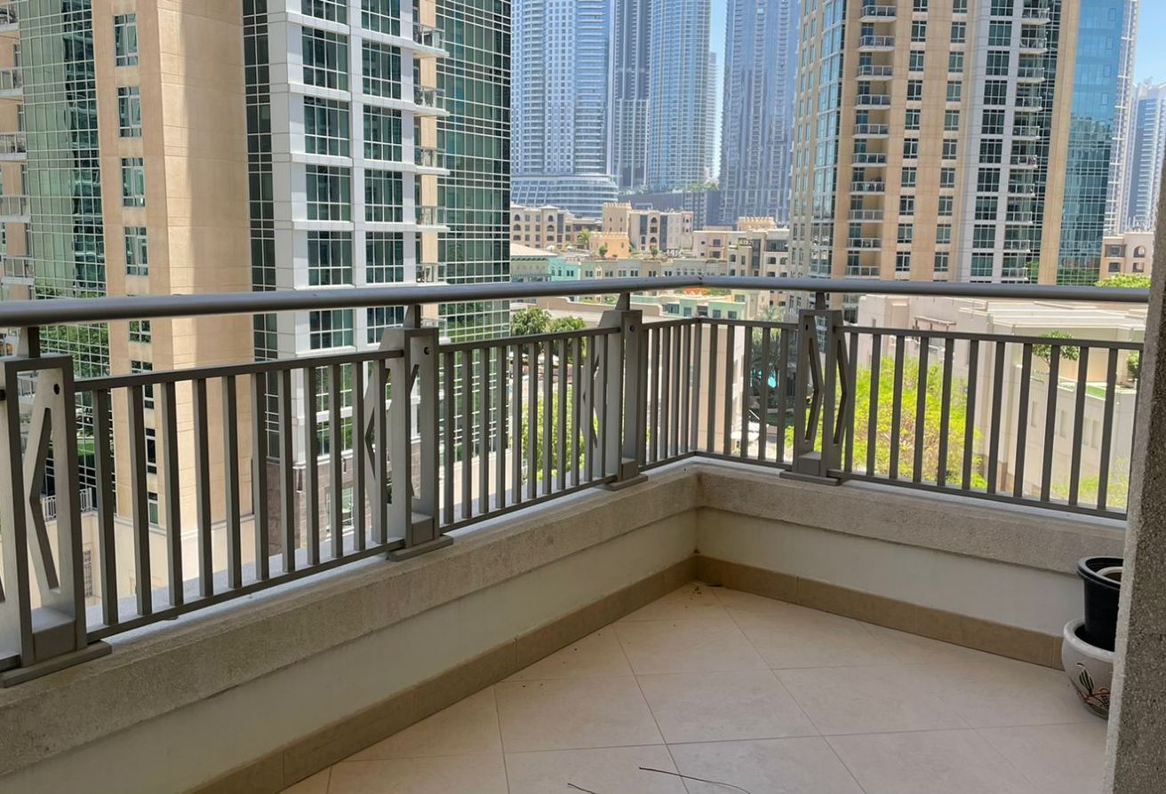 Burj Khalifa View| Spacious Unit| Contact Now! — image 12