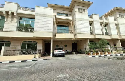 Villa - 4 Bedrooms - 5 Bathrooms for rent in Mohamed Bin Zayed Centre - Mohamed Bin Zayed City - Abu Dhabi